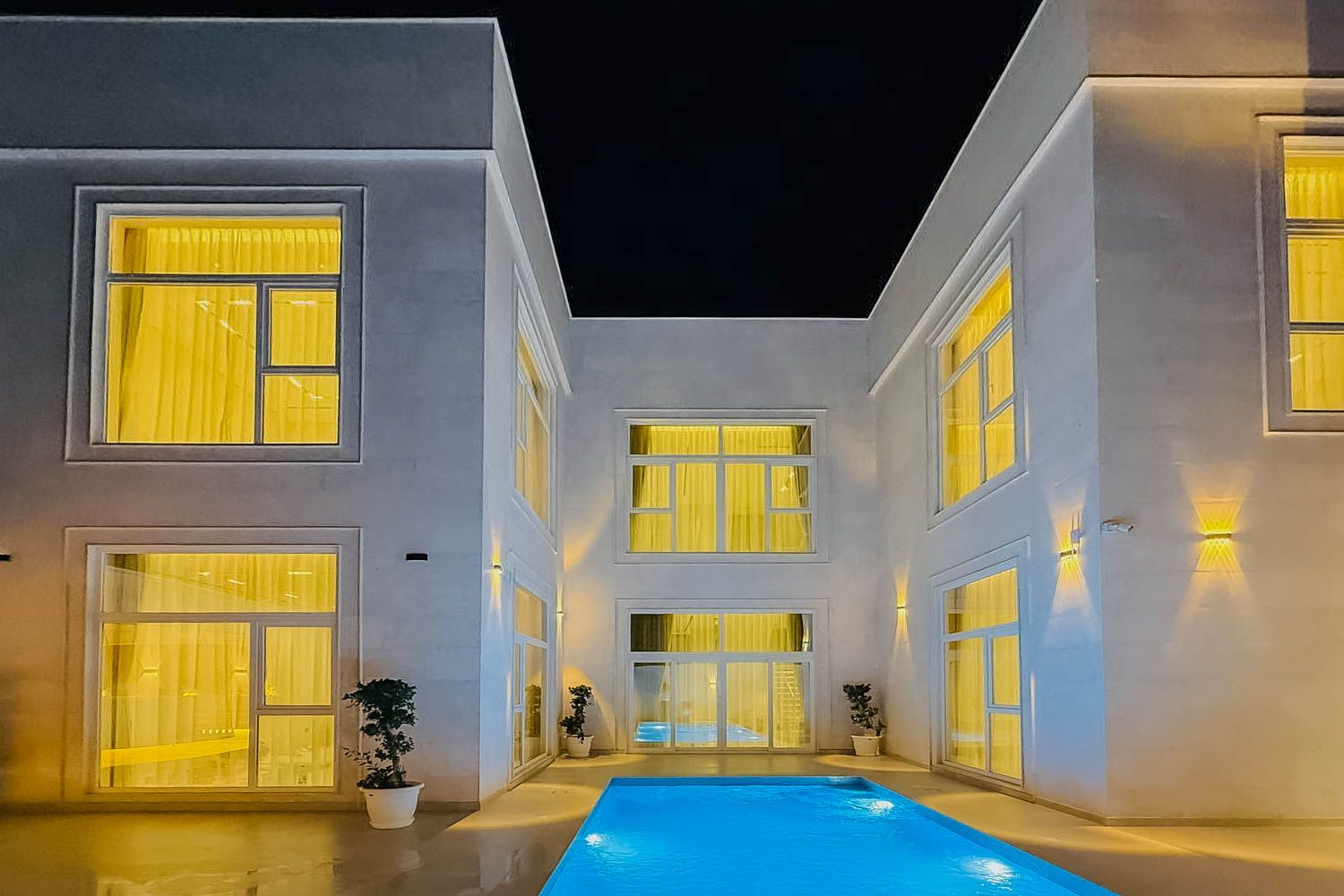 7 Bedrooms Villa in Nad Al Sheba Gardens 1