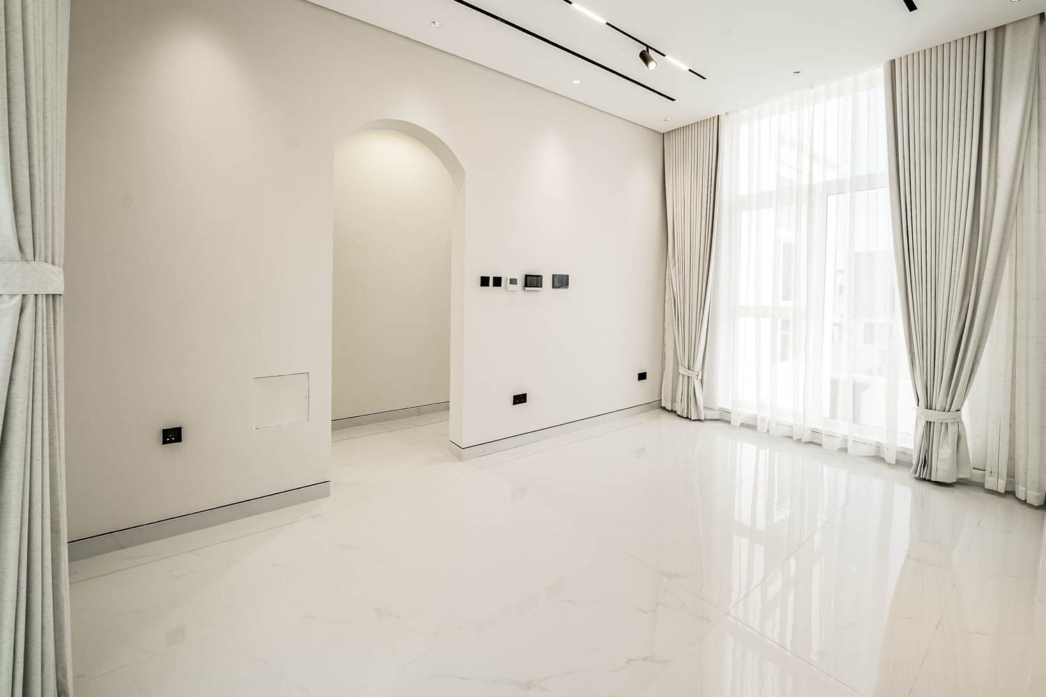 7 Bedrooms Villa in Nad Al Sheba Gardens 1