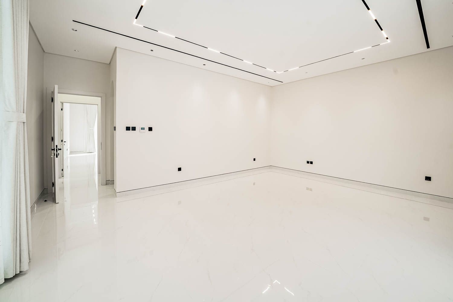 7 Bedrooms Villa in Nad Al Sheba Gardens 1