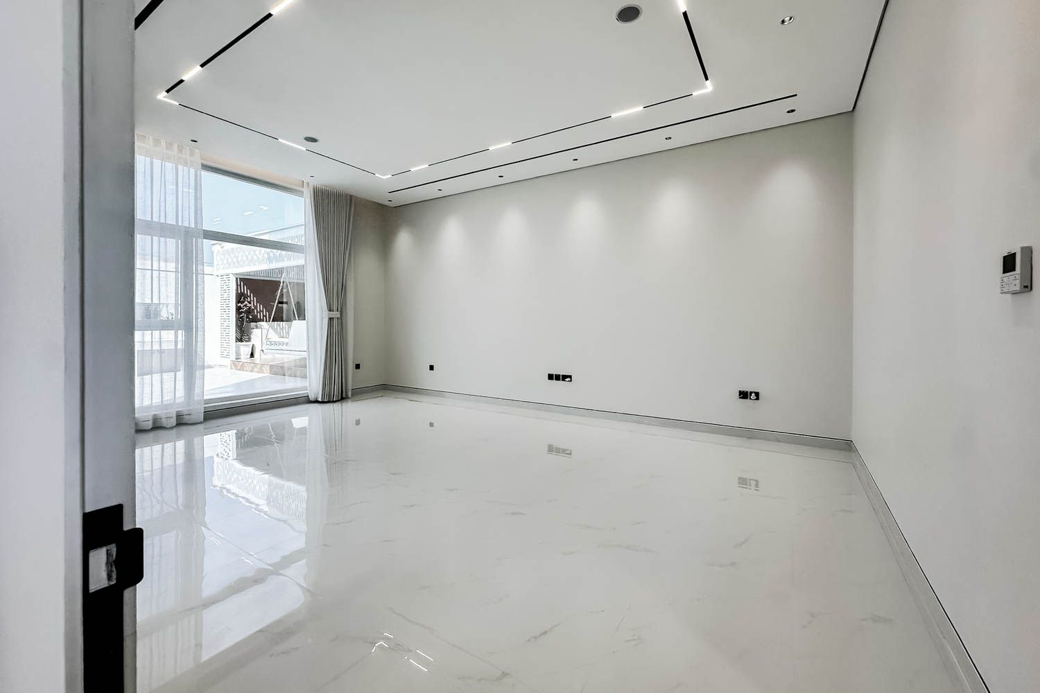 7 Bedrooms Villa in Nad Al Sheba Gardens 1