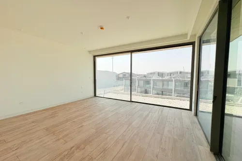 4 Bedrooms Villa in Nad Al Sheba Gardens