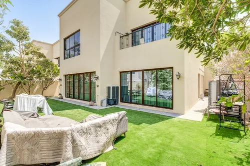 4 Bedrooms Villa in Nad Al Sheba Villas