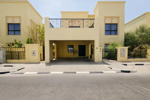 4 Bedrooms Villa in Nad Al Sheba Villas