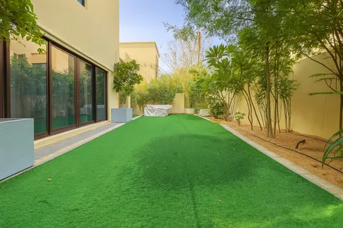4 Bedrooms Villa in Nad Al Sheba Villas