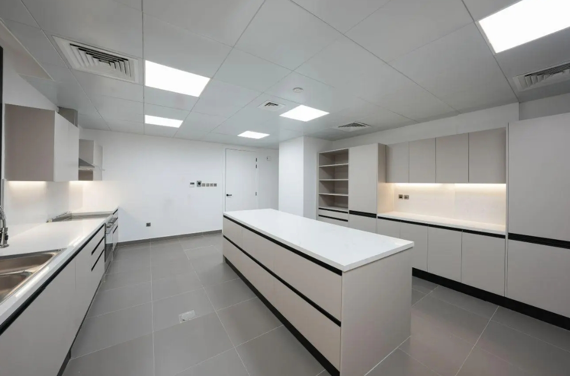 5 Bedrooms Villa in Nad Al Sheba Villas