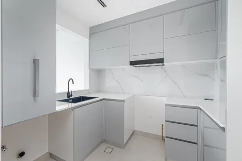 High Floor | Exclusive 1-Bedroom with City View