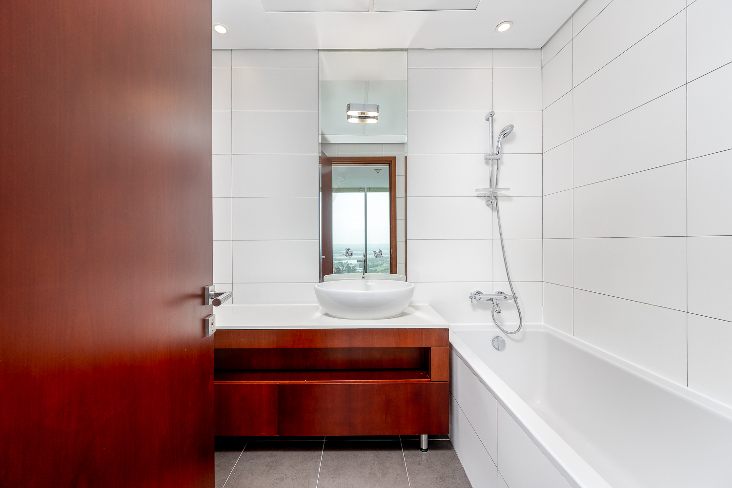 1 Bedroom Apartment in Maze Tower