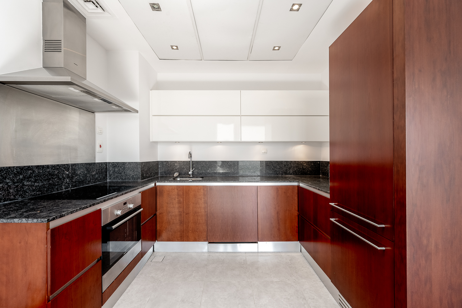 1 Bedroom Apartment in Maze Tower