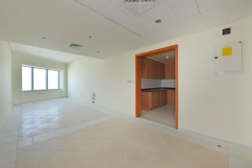 3 Bedrooms Apartment in 21st Century Tower