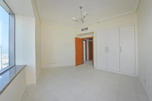 3 Bedrooms Apartment in 21st Century Tower