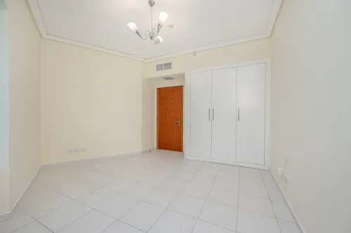 2 Bedrooms Apartment in 21st Century Tower