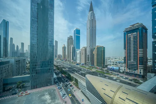 2 Bedrooms Apartment in 21st Century Tower