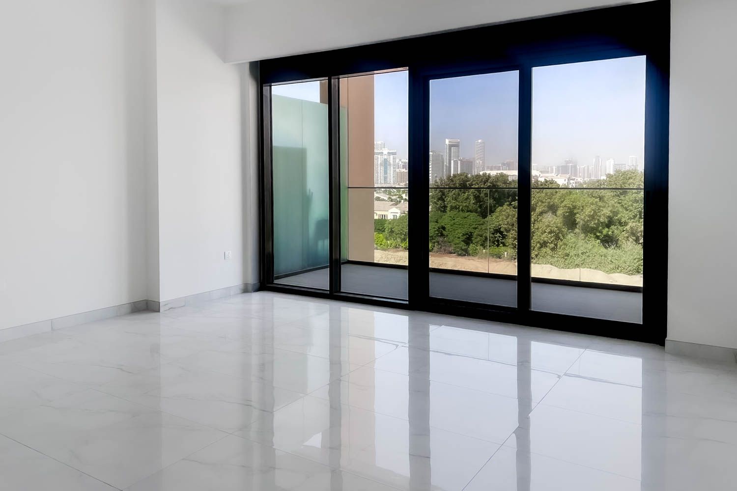 2 Bedrooms Apartment in Azizi Vista