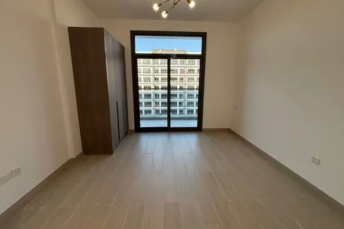 Apartment in Laya Heights