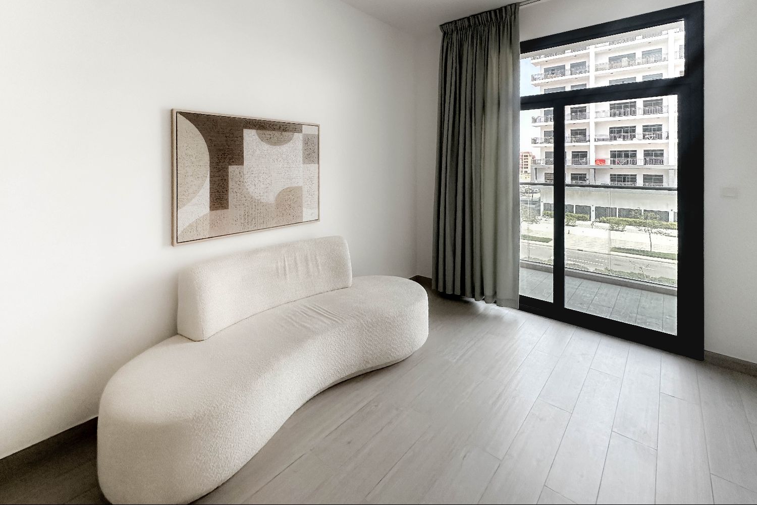 1 Bedroom Apartment in Laya Heights