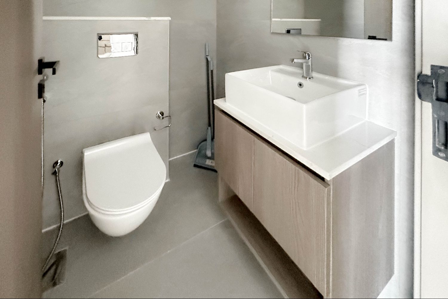 1 Bedroom Apartment in Laya Heights