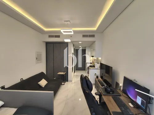 Unfurnished | Prime Location | Kitchen Appliances