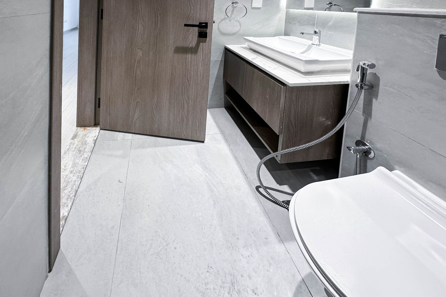  Apartment in Laya Heights