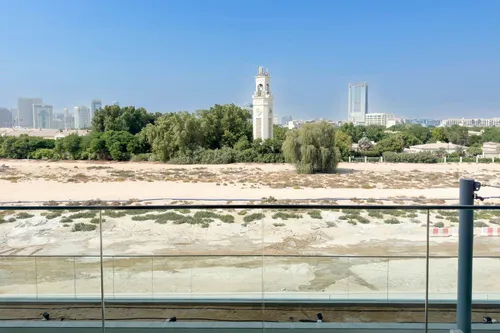  Apartment in Azizi Vista