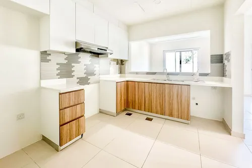 3 Bedrooms Townhouse in Amaranta 1