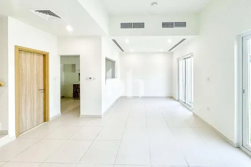 Near Park | Vacant Now | Well Maintained