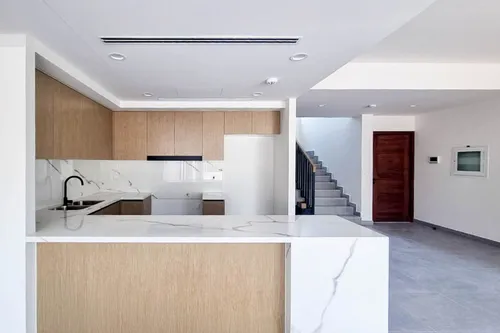 3 Bedrooms Townhouse in La Violeta 2