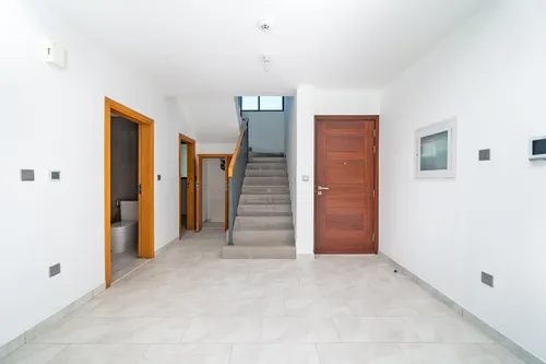 3 Bedrooms Townhouse in La Rosa 4