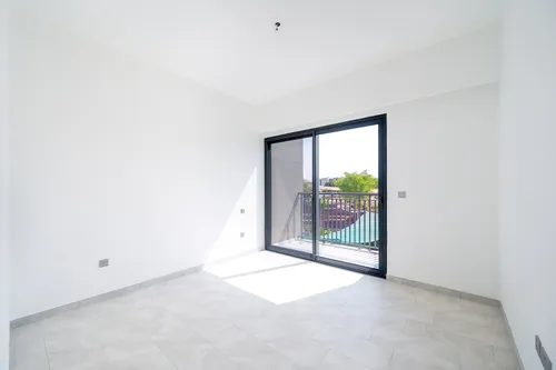 3 Bedrooms Townhouse in La Rosa 4