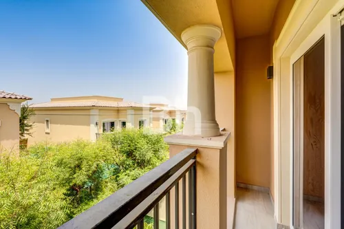4 Bedrooms Villa in La Quinta, Villanova
