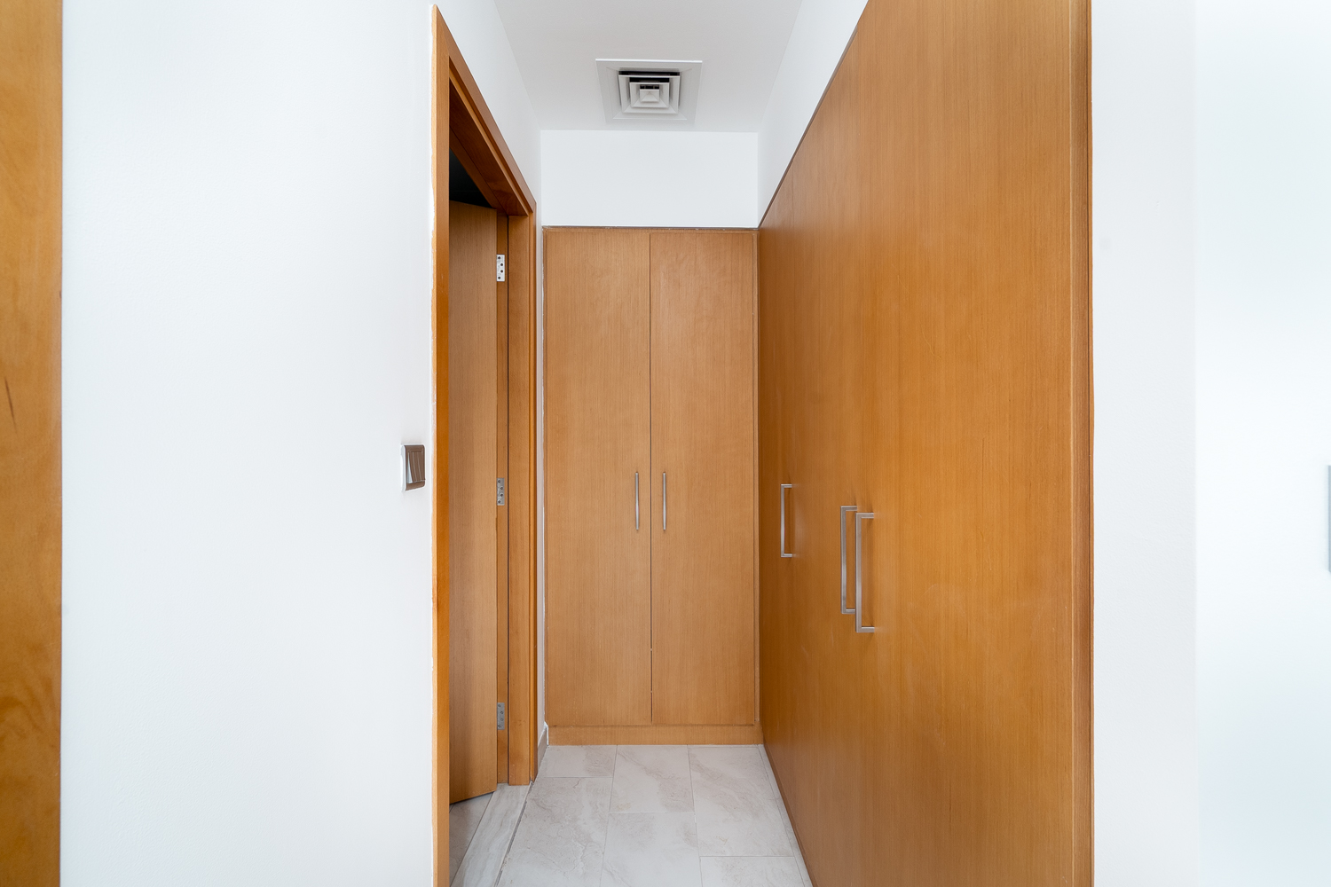 3 Bedrooms Townhouse in La Rosa 5