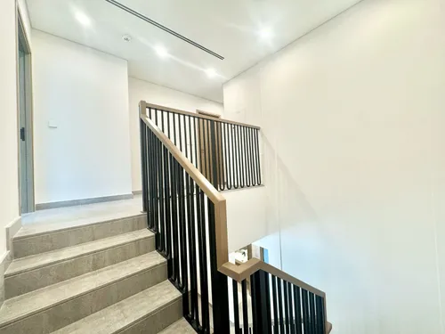 4 Bedrooms Townhouse in La Violeta 2