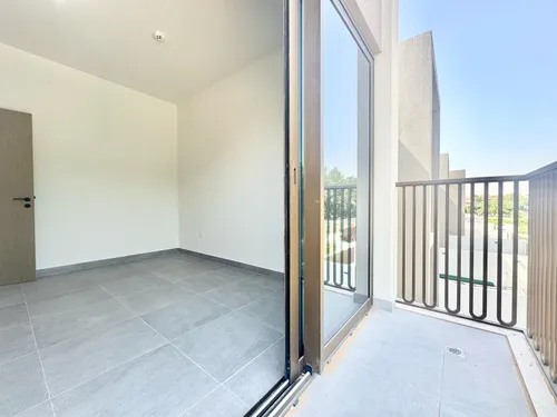 4 Bedrooms Townhouse in La Violeta 2