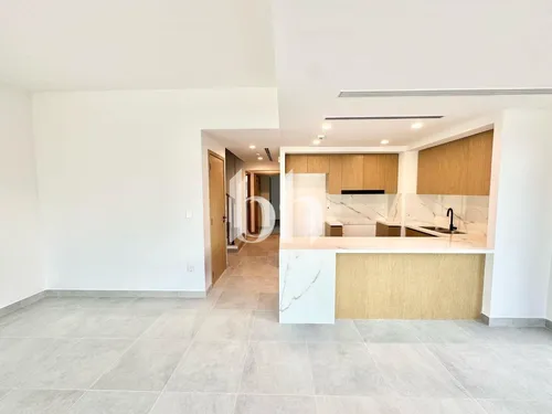 Vacant Soon | Single Row | Park View | Landscaped