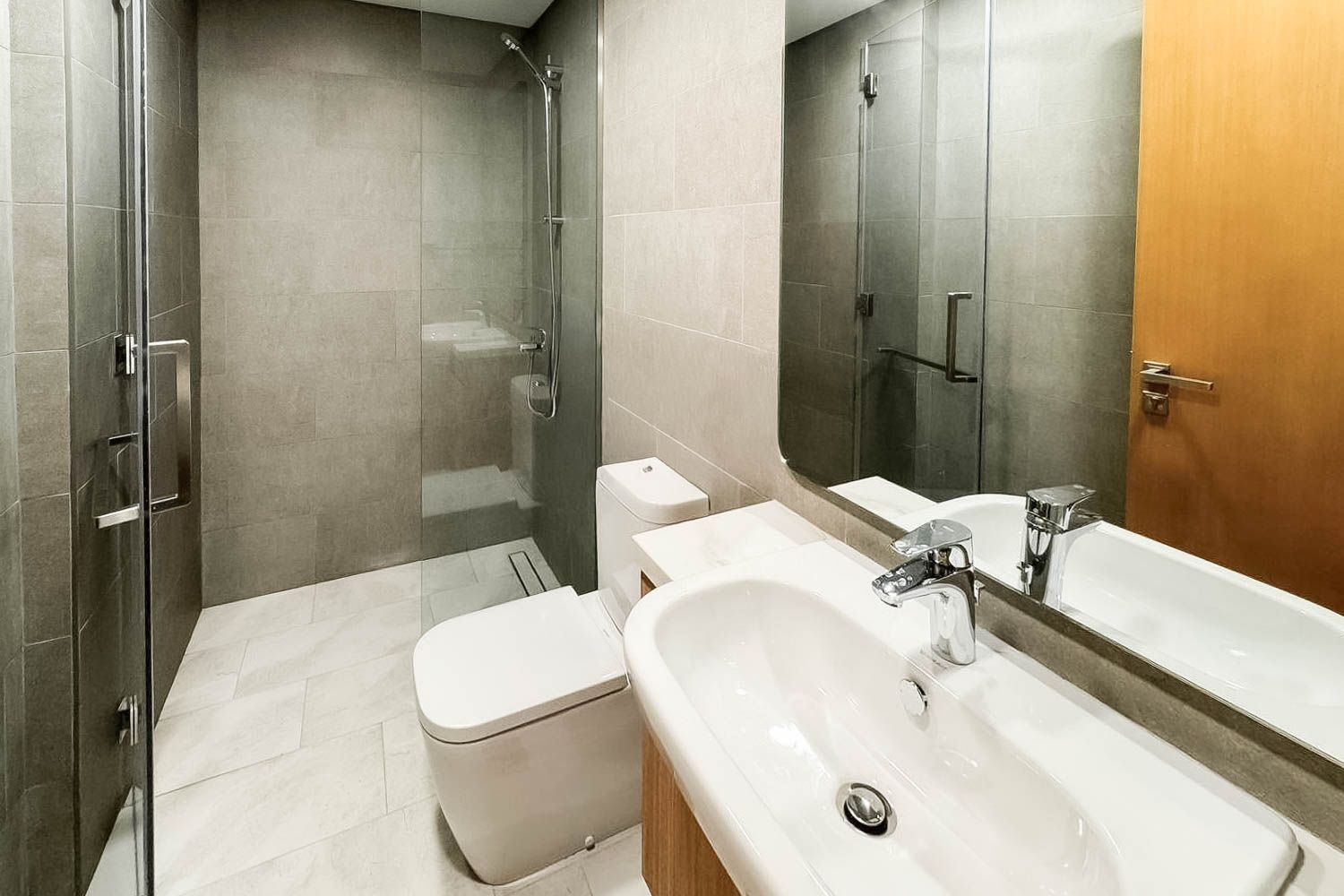 4 Bedrooms Villa in La Rosa 6