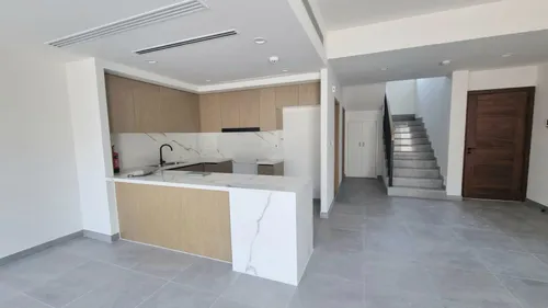 3 Bedrooms Townhouse in La Violeta 2