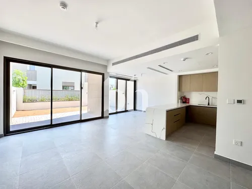 Close To Pool | Ready To Move | Great Location