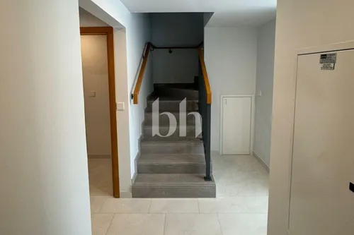 4 Bedrooms Townhouse in La Rosa 5