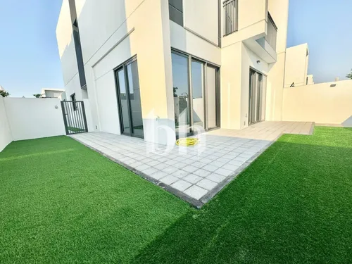 Landscaped | Corner | Single Row | Ready To Move