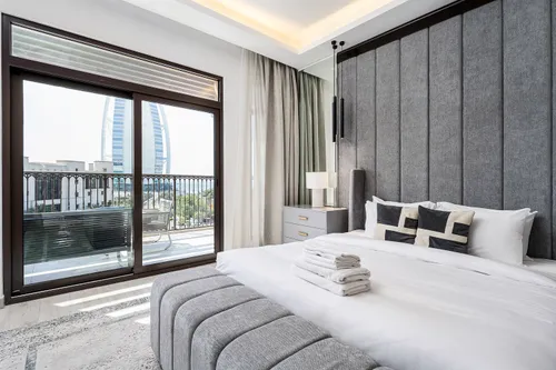 4 Bedrooms Apartment in Lamtara 1