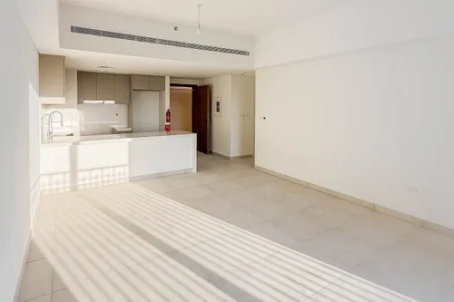 3 Bedrooms Apartment in Al Jazi