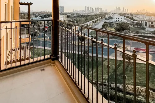 3 Bedrooms Apartment in Al Jazi