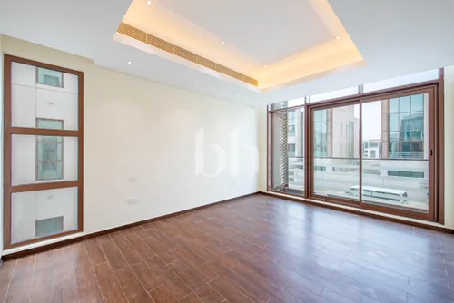 6 Bedrooms Villa in Grand Views