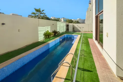 6 Bedrooms Villa in Grand Views