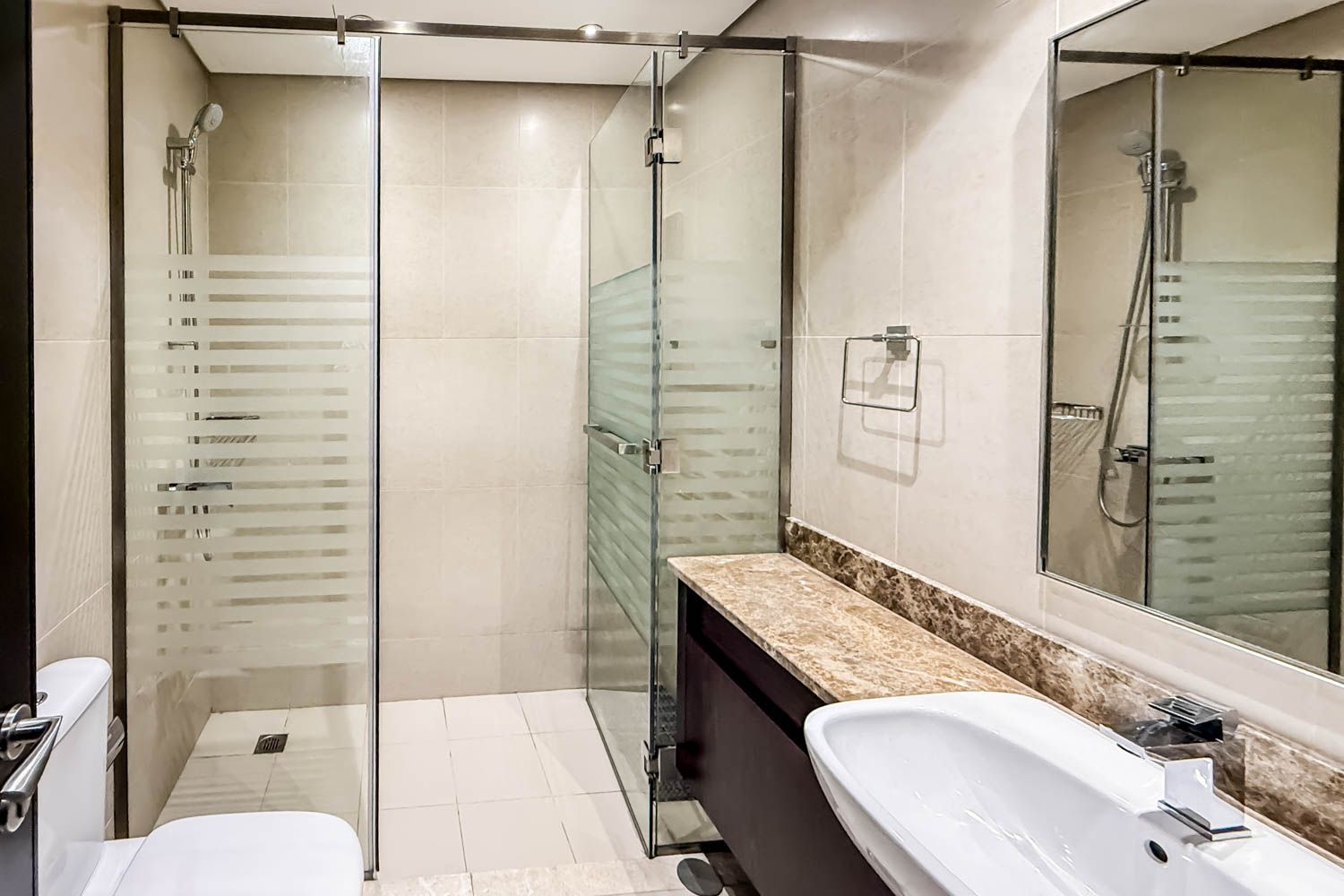 4 Bedrooms Townhouse in Grand Views