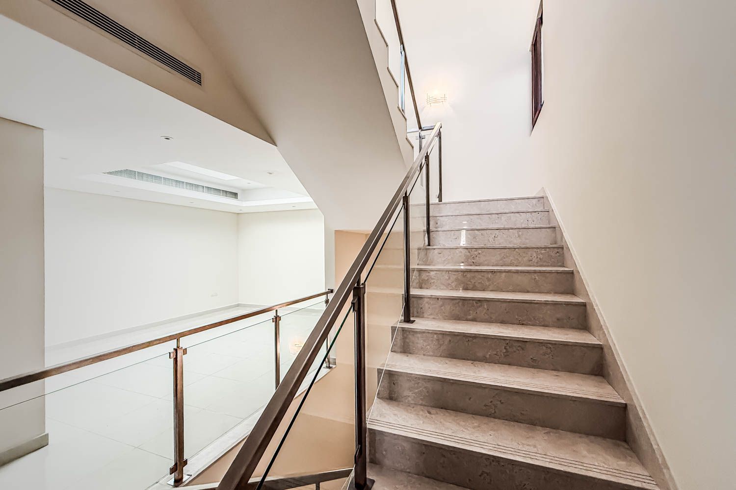 4 Bedrooms Townhouse in Grand Views