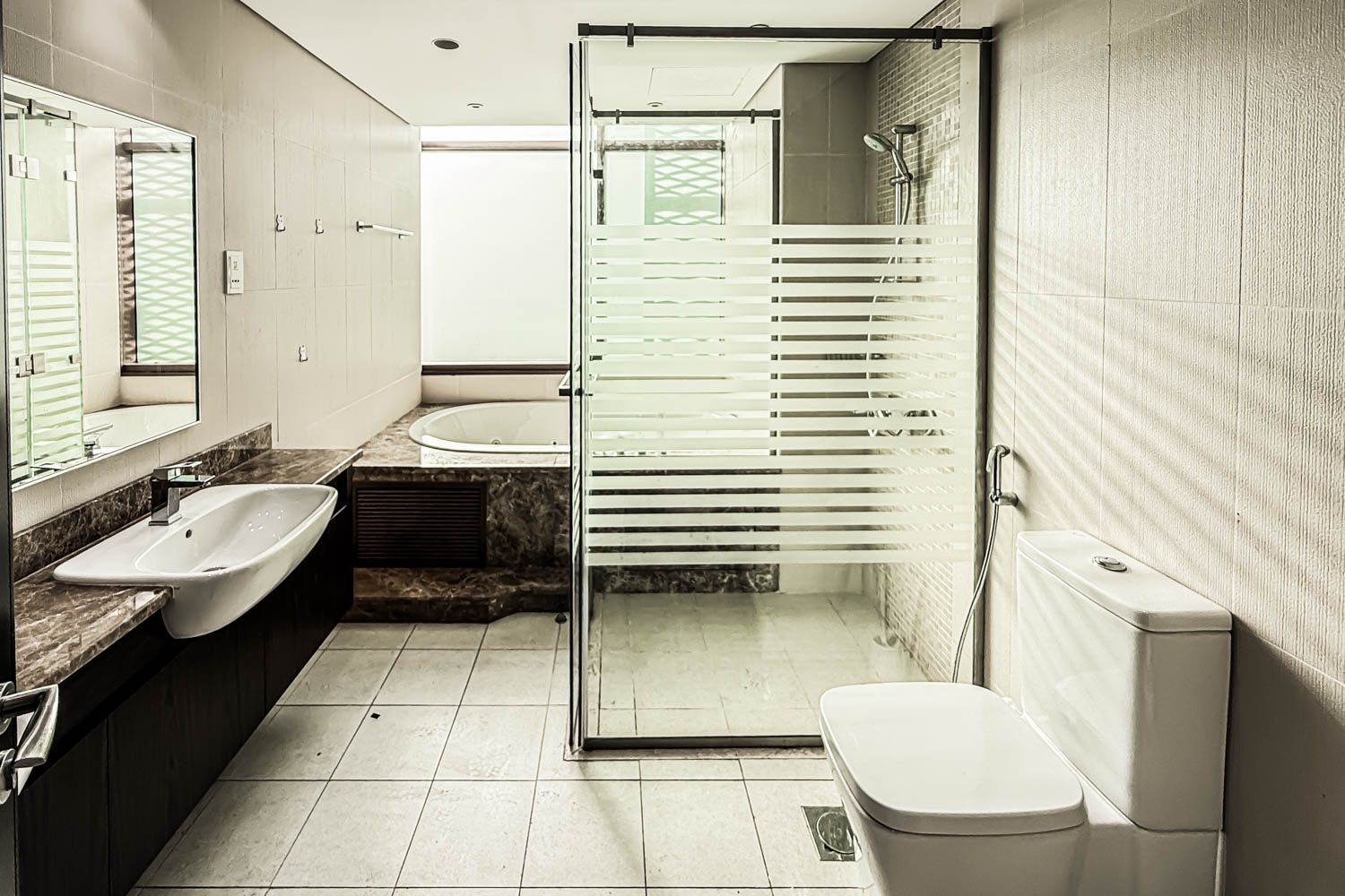 4 Bedrooms Townhouse in Grand Views