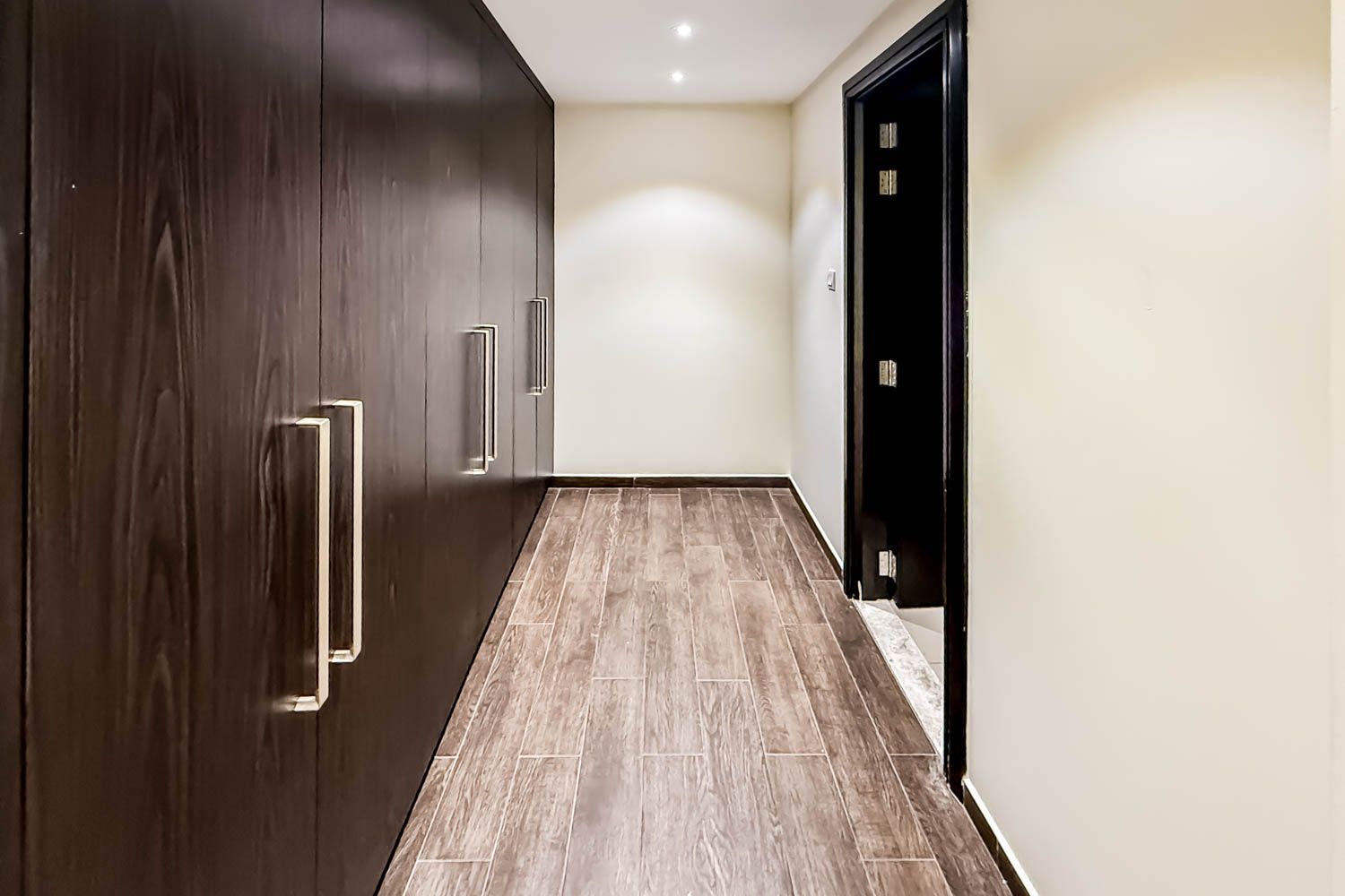 4 Bedrooms Townhouse in Grand Views