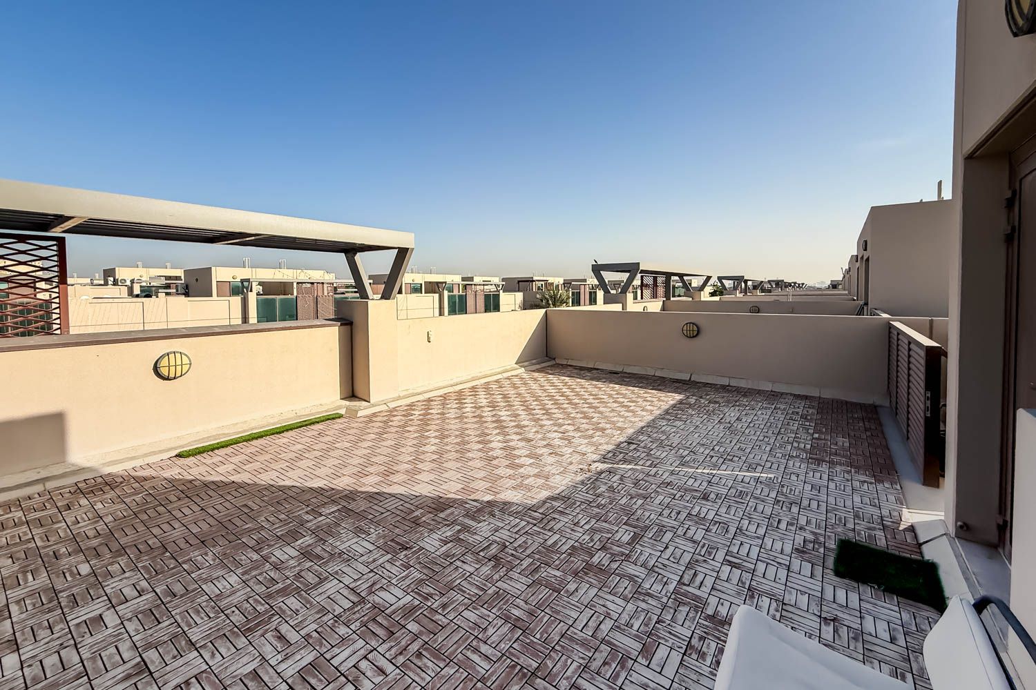 4 Bedrooms Townhouse in Grand Views