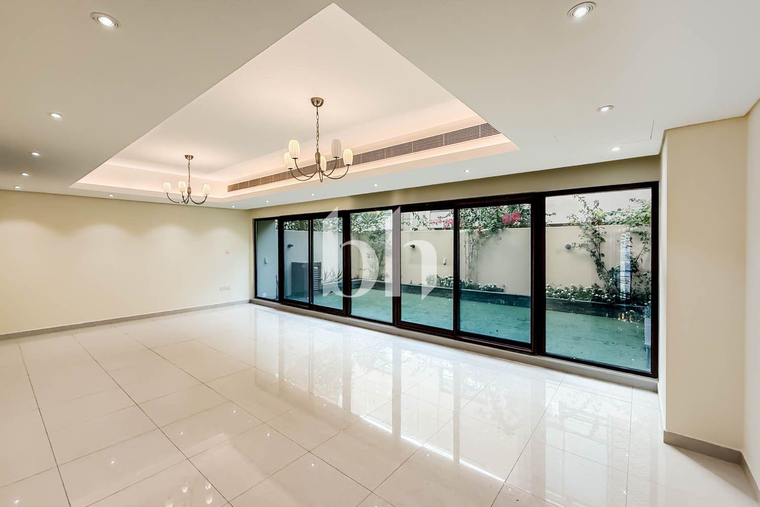 Prime location | Spacious layout |Ready to move in