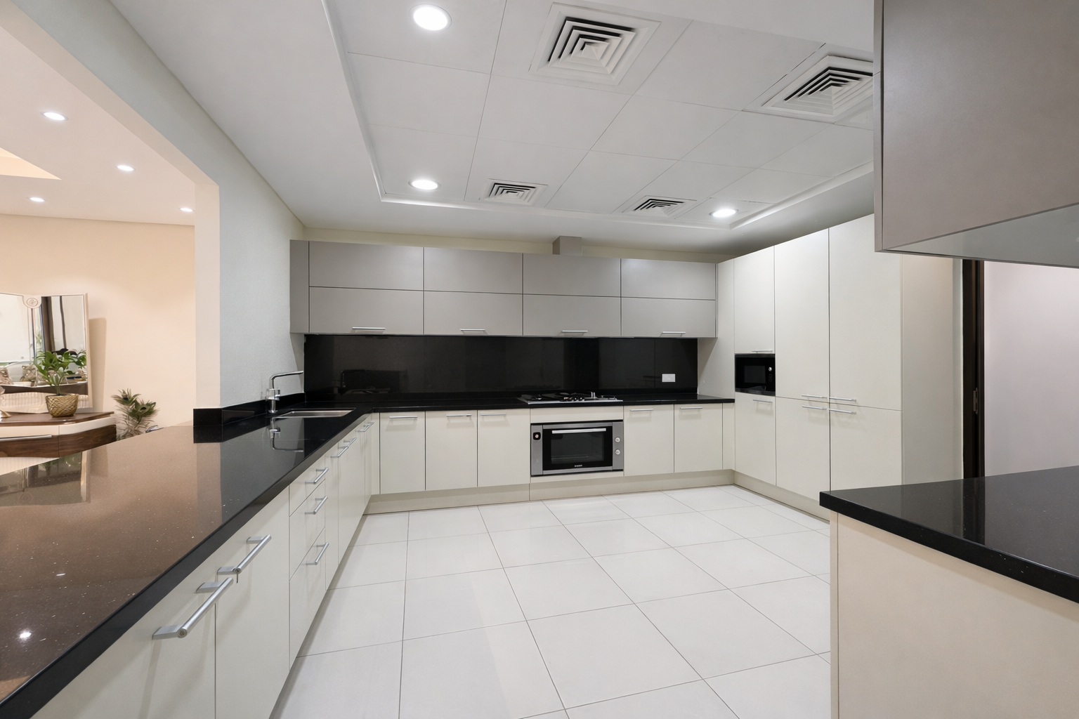 4 Bedrooms Townhouse in Grand Views